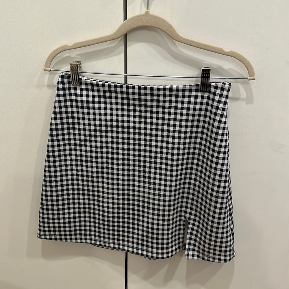 Princess Polly black and white checkered skirt size 6